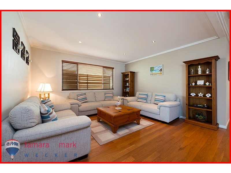 7 Tenth Avenue, Sandgate QLD 4017