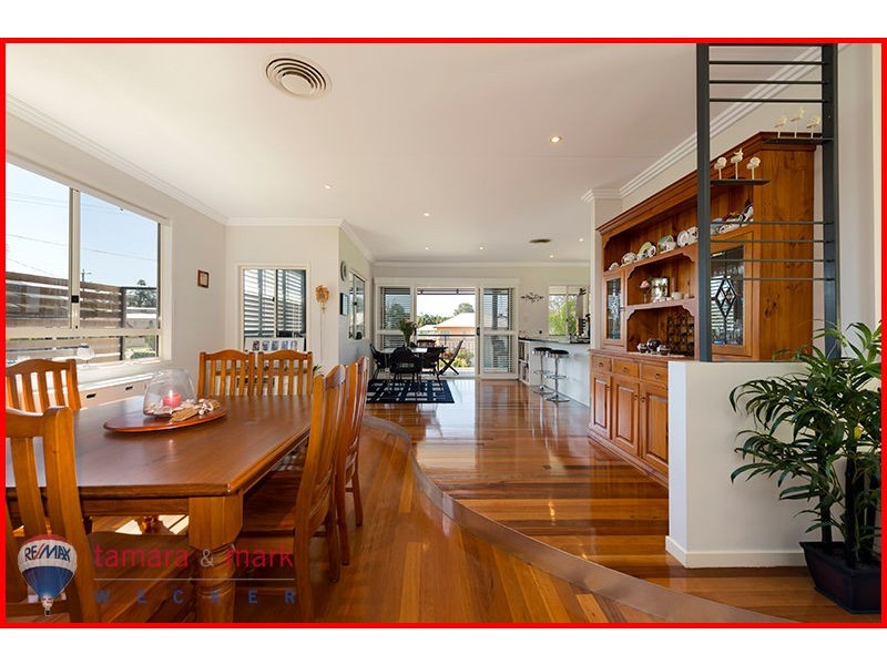 7 Tenth Avenue, Sandgate QLD 4017