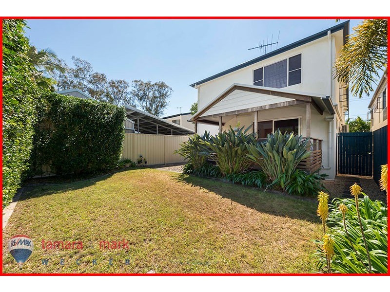 7 Tenth Avenue, Sandgate QLD 4017