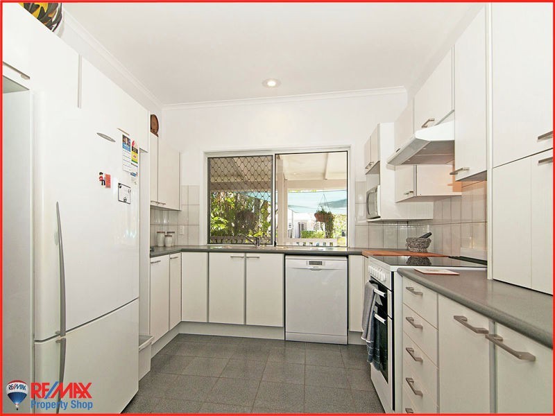 16 Arundal Street, Brighton QLD 4017