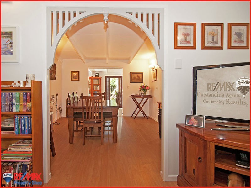 16 Arundal Street, Brighton QLD 4017