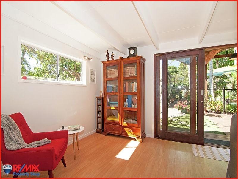 16 Arundal Street, Brighton QLD 4017