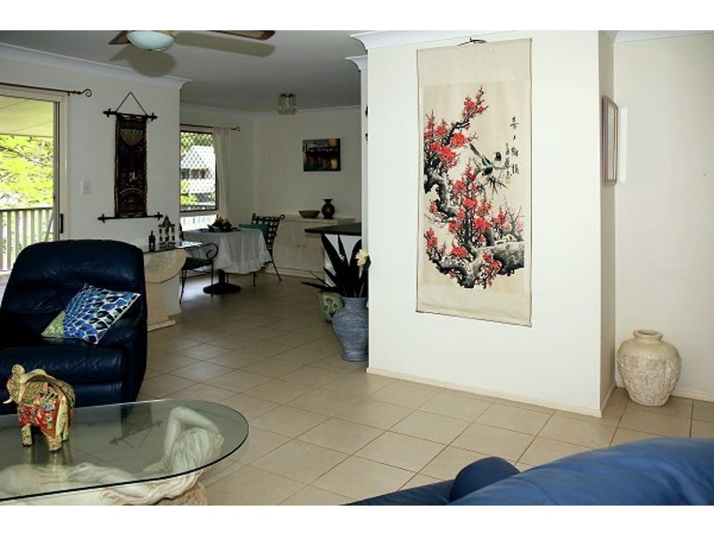 15 Douglas St, Russell Island QLD 4184