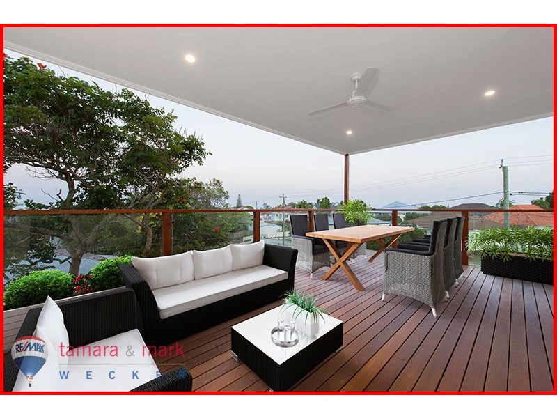 36 Ward Street, Sandgate QLD 4017