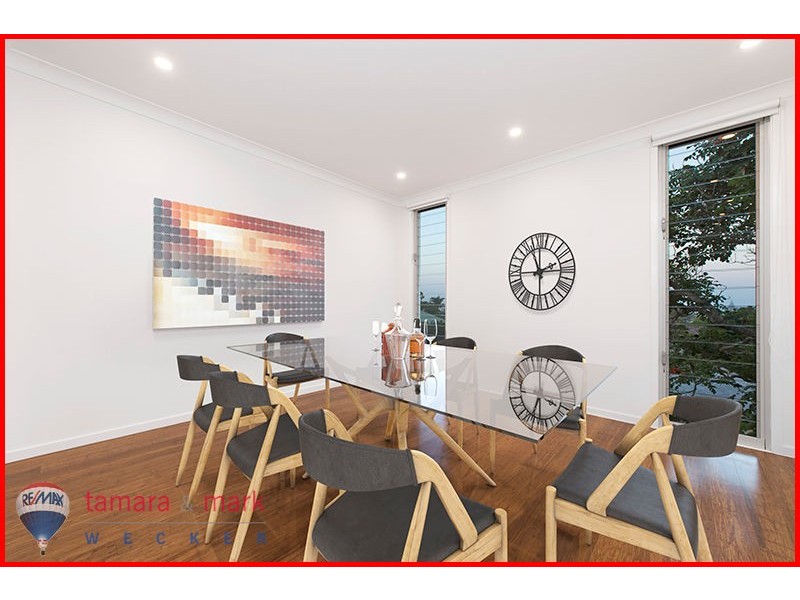 36 Ward Street, Sandgate QLD 4017