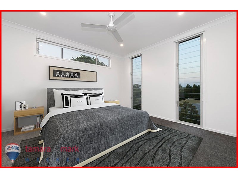 36 Ward Street, Sandgate QLD 4017