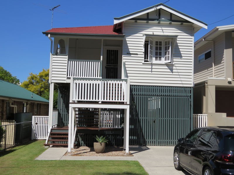 60 Lower Brighton Terrace, Sandgate QLD 4017