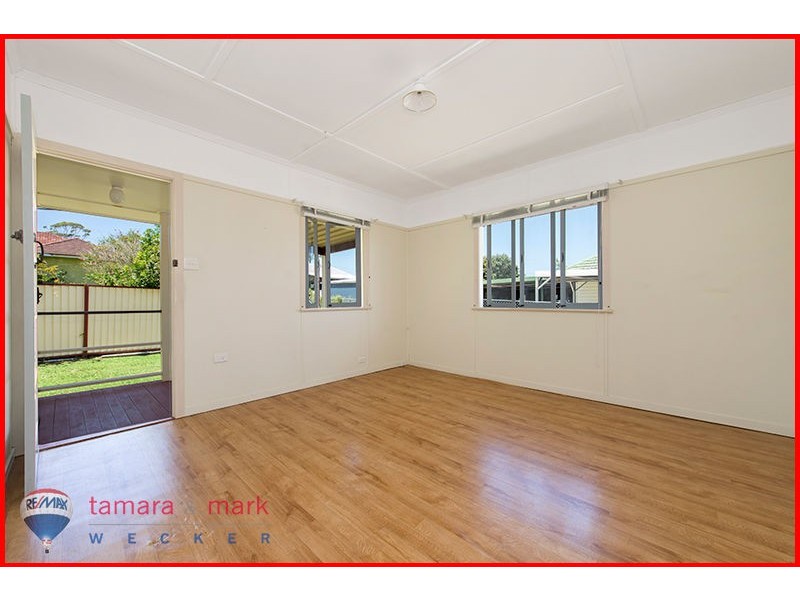 11 Speight Street, Brighton QLD 4017