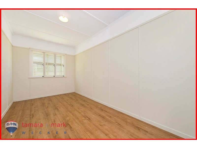 11 Speight Street, Brighton QLD 4017