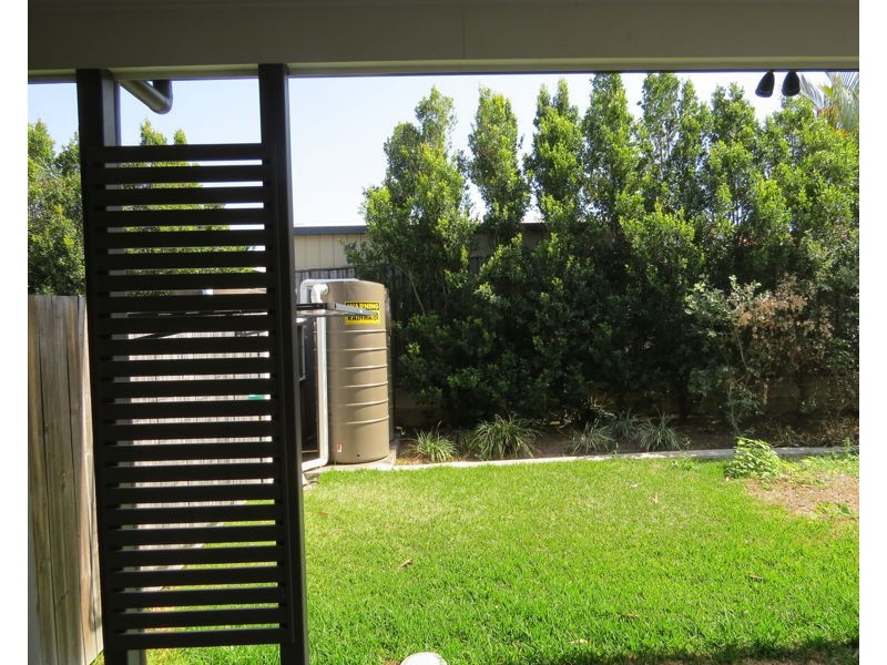 2/263 Aberdeen Parade, Boondall QLD 4034