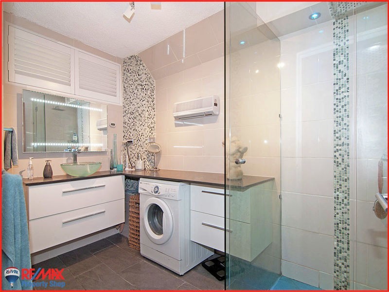 2/27 Second Ave, Sandgate QLD 4017