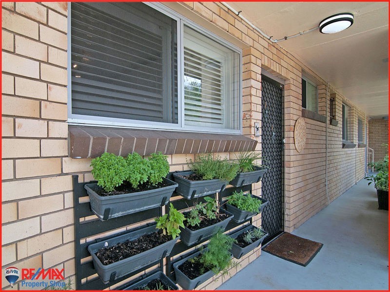 2/27 Second Ave, Sandgate QLD 4017