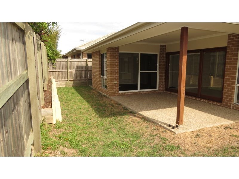24 Nullarbor Circuit, North Lakes QLD 4509