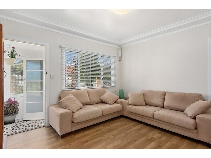 233a Campbell Street, Newtown QLD 4350