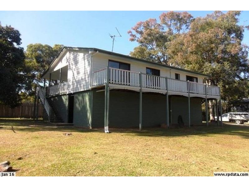 8 Pandora Court, Macleay Island QLD 4184