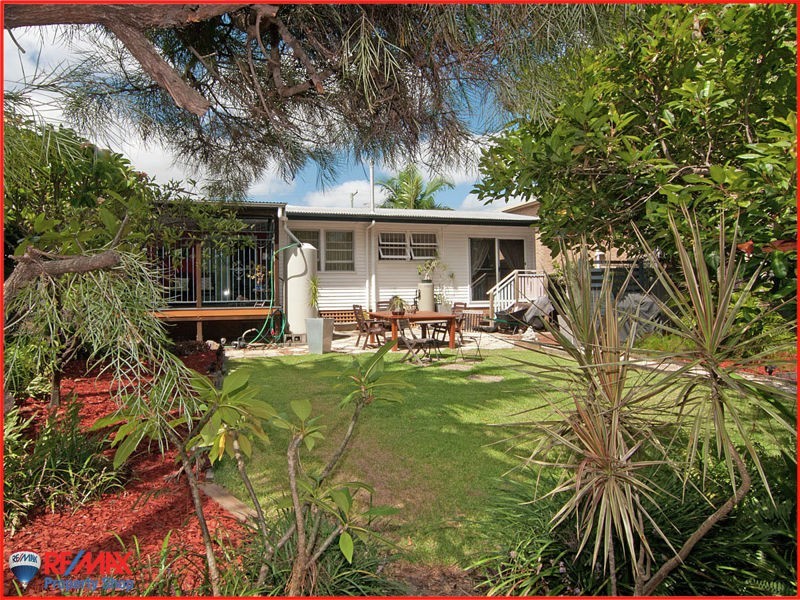 4 BLENHEIM ST, Strathpine QLD 4500