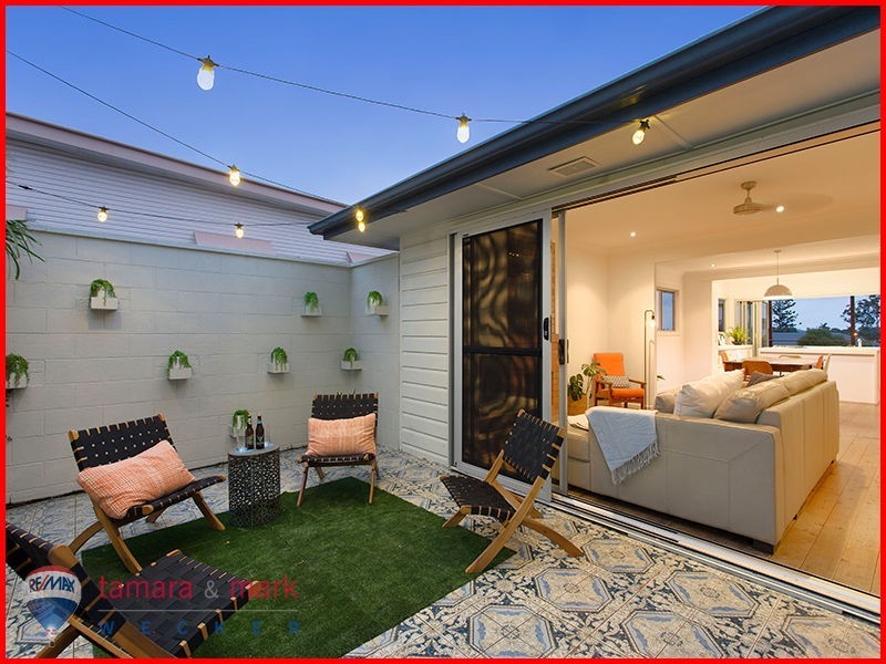 11 Gynther Avenue, Brighton QLD 4017