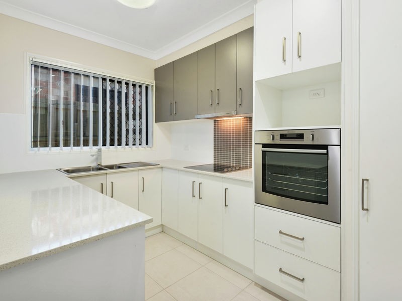 11 O’Brien Street, Harlaxton QLD 4350