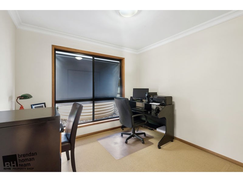 18 Rutherford Road, Withcott QLD 4352
