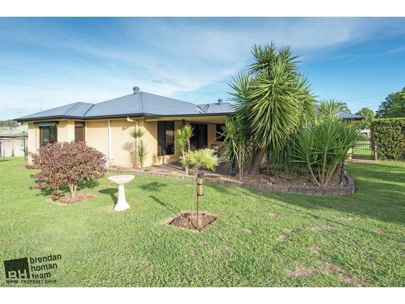 18 Rutherford Road, Withcott QLD 4352