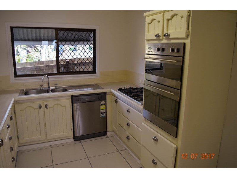 87 North Road, Brighton QLD 4017