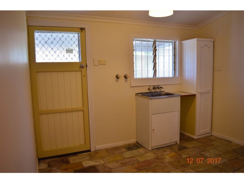 87 North Road, Brighton QLD 4017