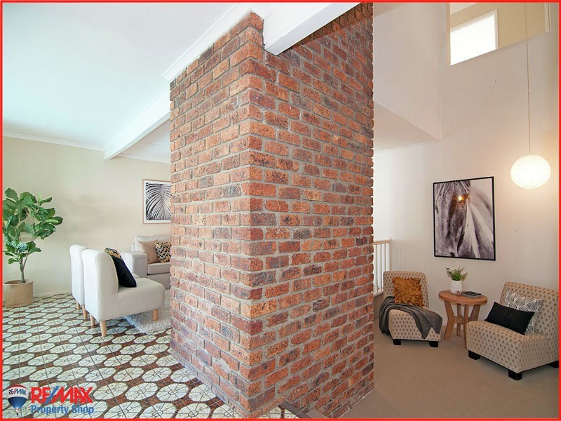 1/30 King Street, Woody Point QLD 4019