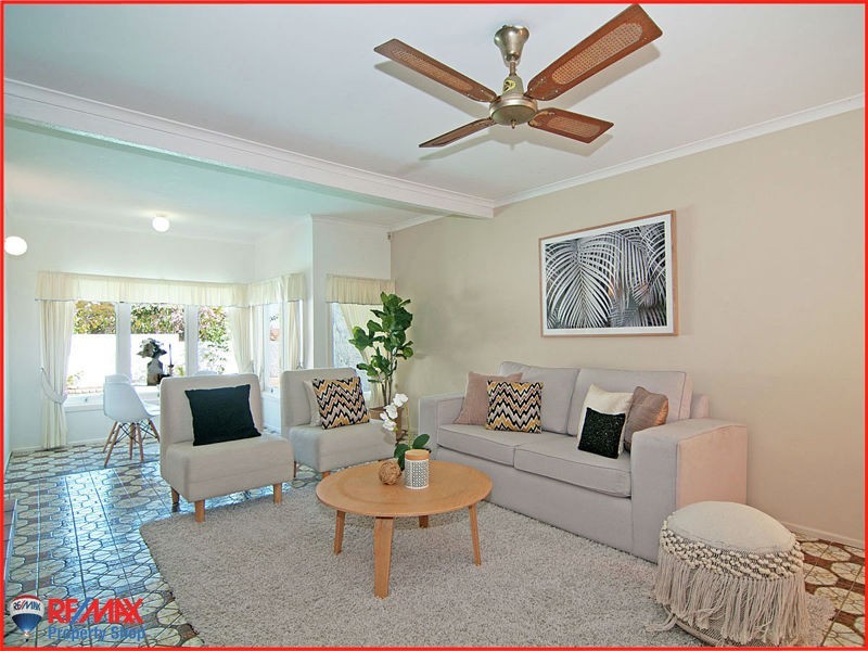 1/30 King Street, Woody Point QLD 4019