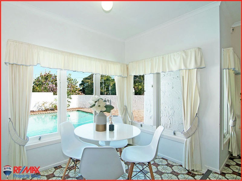 1/30 King Street, Woody Point QLD 4019