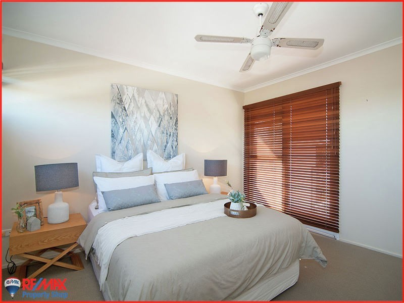 1/30 King Street, Woody Point QLD 4019
