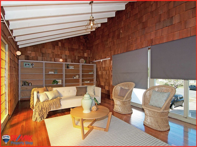 1/30 King Street, Woody Point QLD 4019