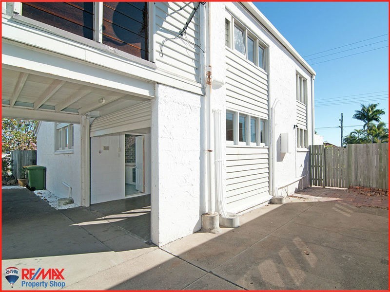 1/30 King Street, Woody Point QLD 4019