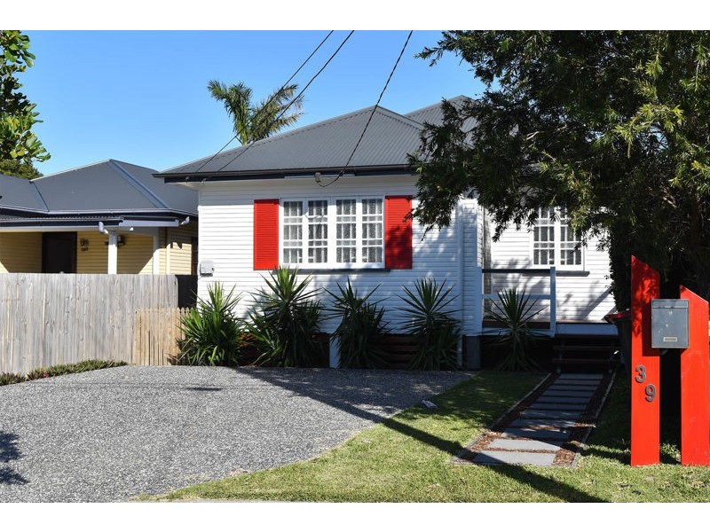 39 North Road, Brighton QLD 4017