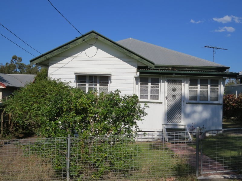 25 Maclean Street, Brighton QLD 4017