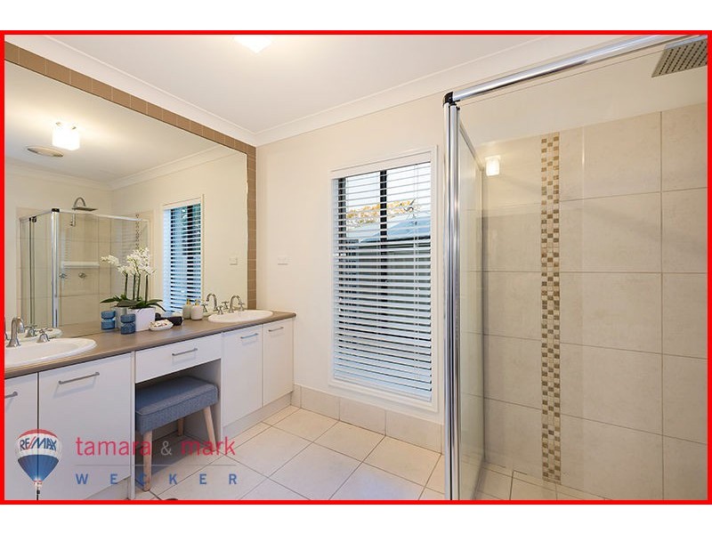 61 Herbert Street, Brighton QLD 4017