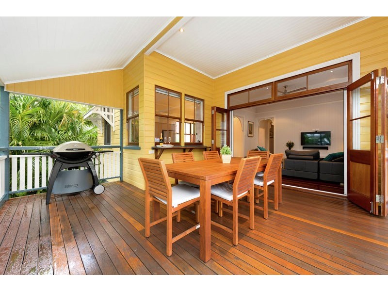 66 Griffith Street, Sandgate QLD 4017