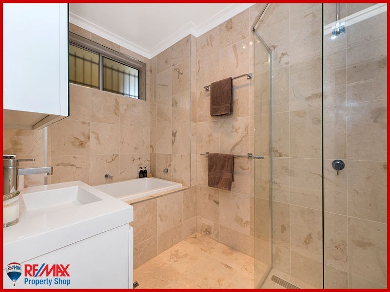 4/27 Second Avenue, Sandgate QLD 4017