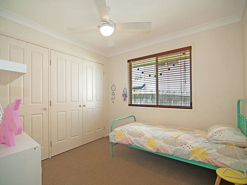 8 Susan Close, Bracken Ridge QLD 4017