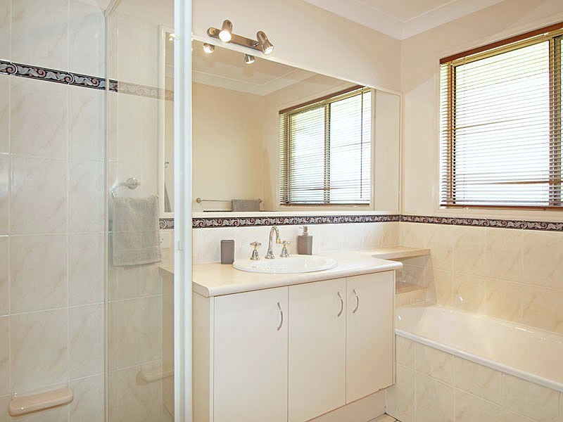 8 Susan Close, Bracken Ridge QLD 4017