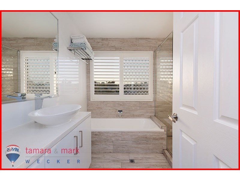 1 Shaw Close, Brighton QLD 4017