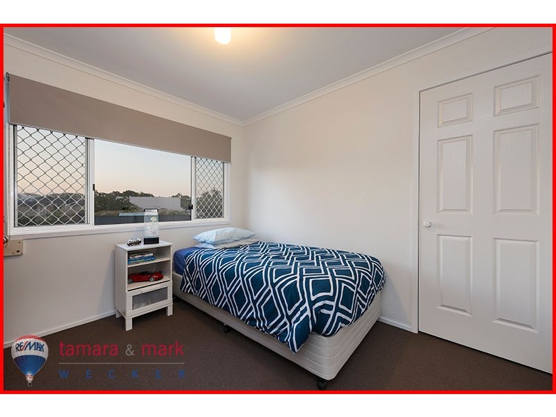 1 Shaw Close, Brighton QLD 4017