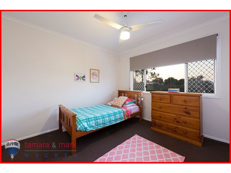 1 Shaw Close, Brighton QLD 4017