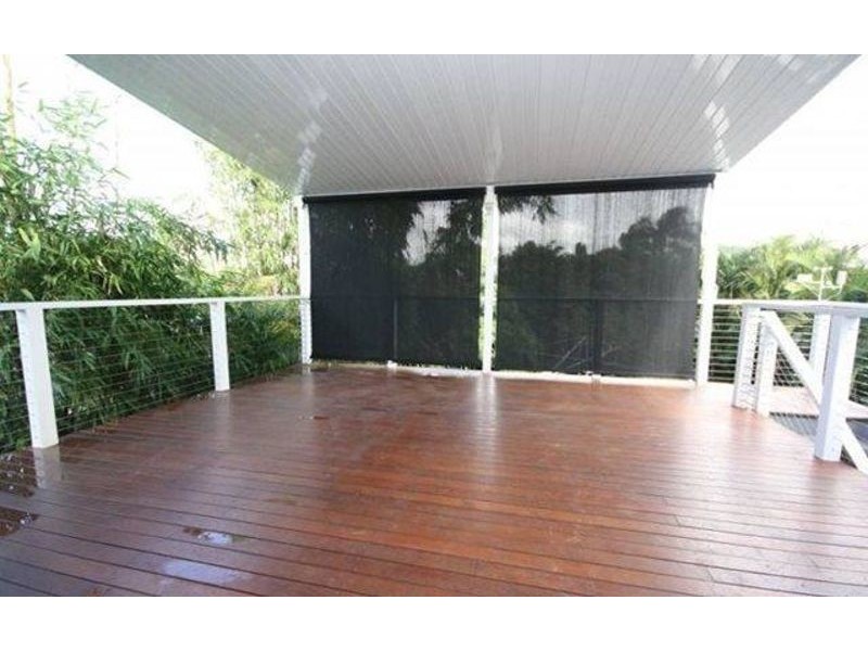 24 Watson Street, Clontarf QLD 4019