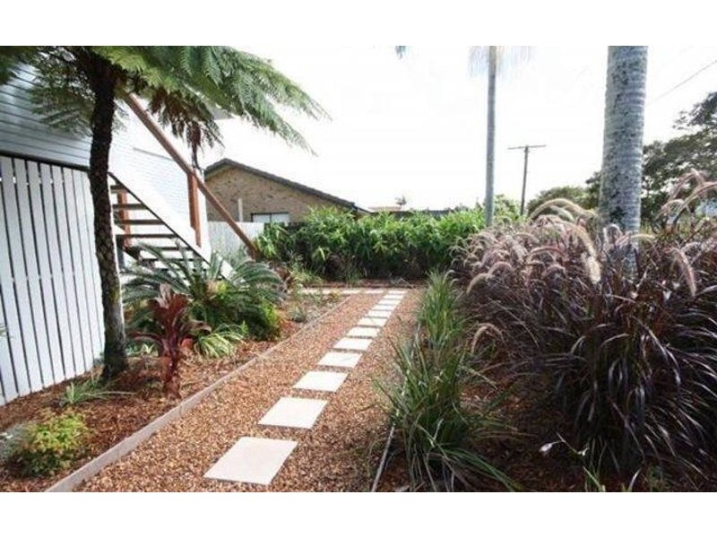 24 Watson Street, Clontarf QLD 4019