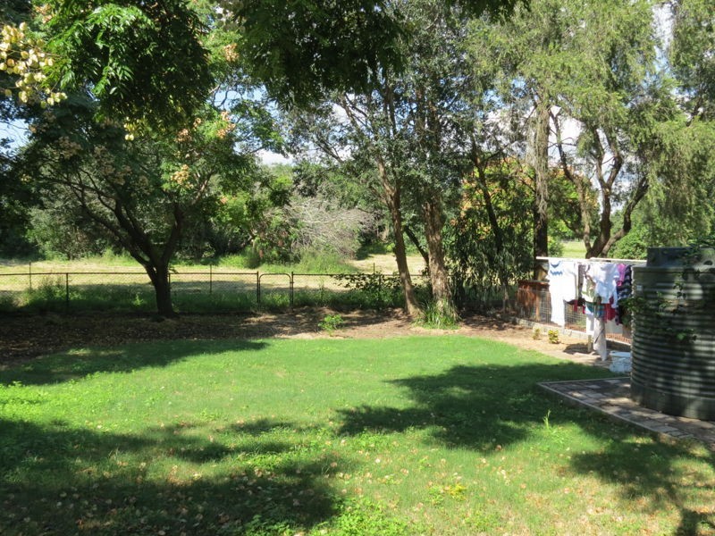 9 Johnstone Street, Sherwood QLD 4075