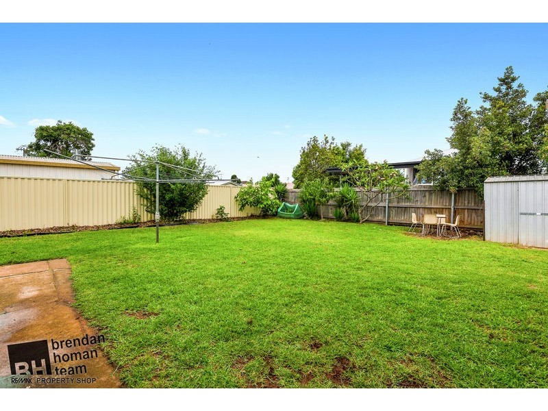 8 Princess Street, Newtown QLD 4350