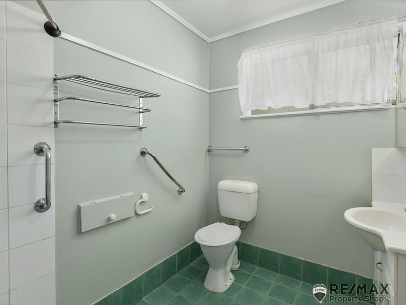 219 Alderley Street, Centenary Heights QLD 4350