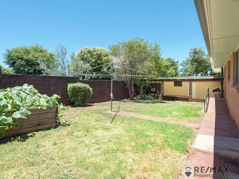 219 Alderley Street, Centenary Heights QLD 4350
