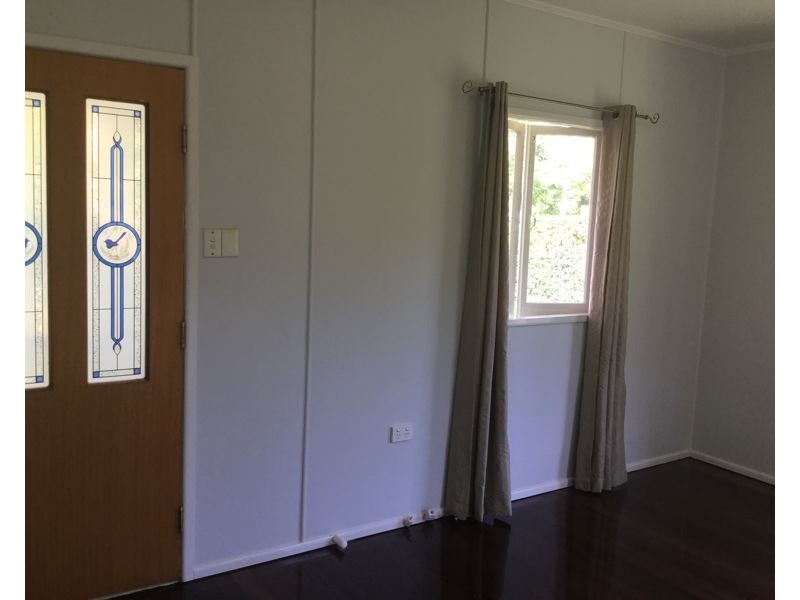 25 Kenbarry Street, Brighton QLD 4017