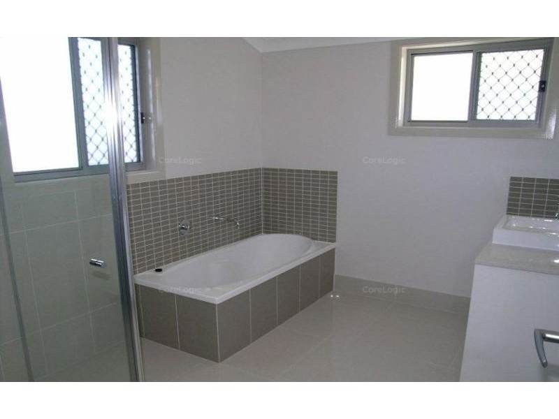 1/263 Aberdeen Parade, Boondall QLD 4034